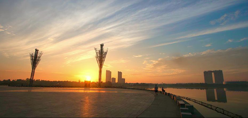 企業(yè)宣傳片是當(dāng)今企業(yè)營(yíng)銷和展現(xiàn)企業(yè)形象的重要方法